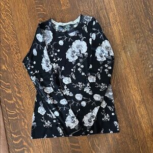 Lord & Taylor Black and Gray Floral Sweater